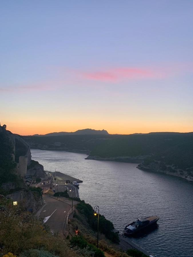 Casa Sirena Centre Citadelle Vue Port Et Falaises Bonifacio (Corsica) Exterior foto